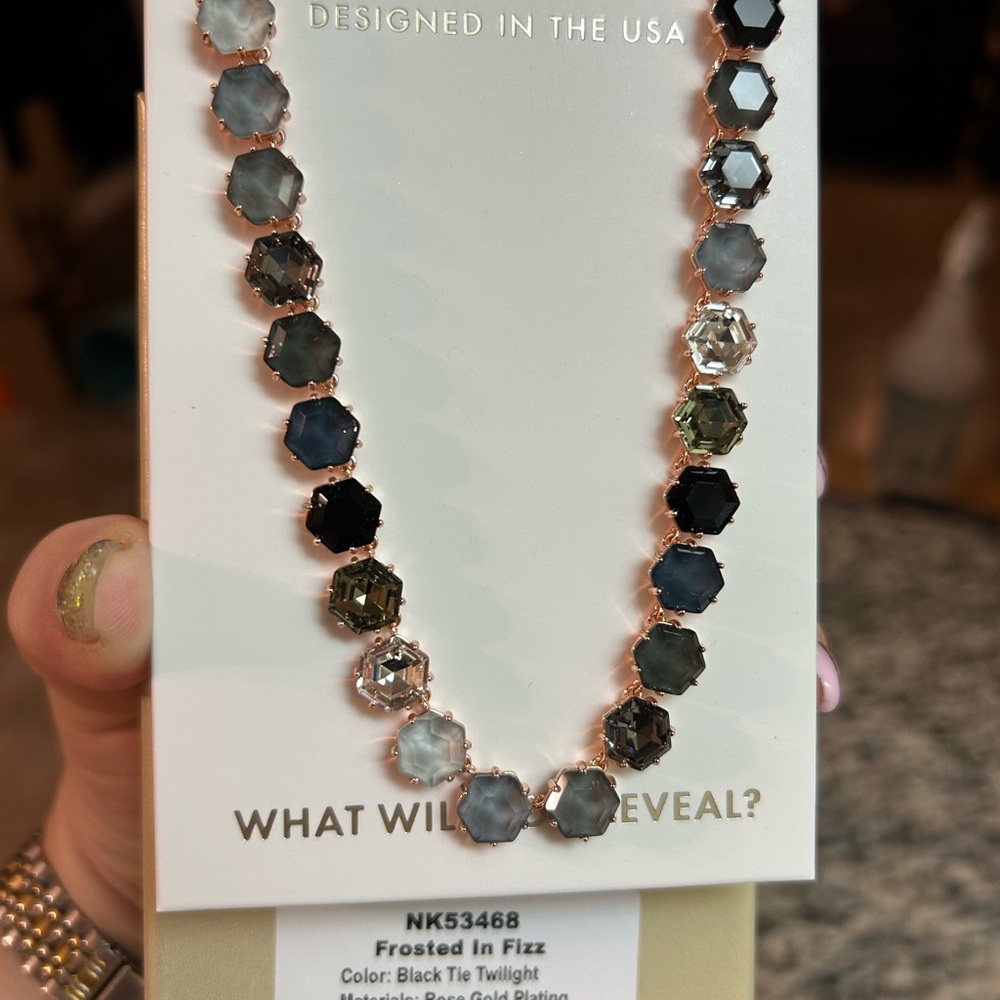 Bomb party Black Tie Twilight Necklace